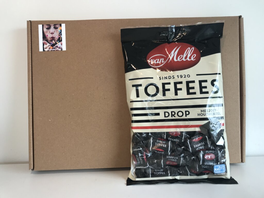 toffe-collega-pakket-drop-toffees-pakketzenden.nl-brievenbuscadeau-brievenbusgeschenk-online-bijeenkomst-online-workshop-snoep-per-post-thuiswerken